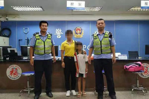 8岁女童负气出走 佛山警民接力寻回