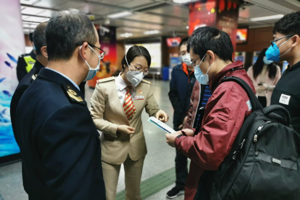 战&ldquo;疫&rdquo;前线图集 | 我们既是&ldquo;监督员&rdquo;又是&ldquo;战斗员&rdquo;