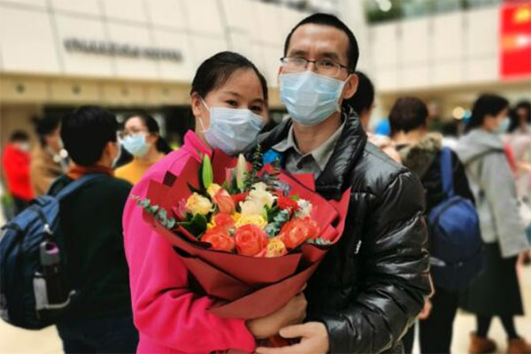 广东佛山&ldquo;天使白&rdquo;与&ldquo;市监蓝&rdquo;：你救死扶伤 我稳定市场