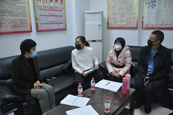 刘斯华：拼尽全力奋战在战&ldquo;疫&rdquo;一线的佛山市司法局党员