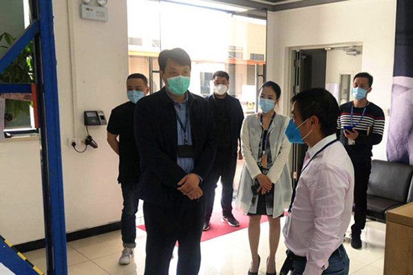 打通运输线守护菜篮子，顺企唱响战&ldquo;疫&rdquo;三重奏
