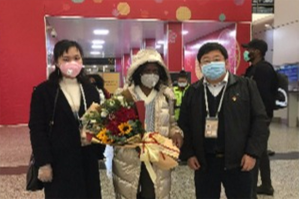 津巴布韦籍女士安全回国 驻津大使馆称赞佛山顺德有担当