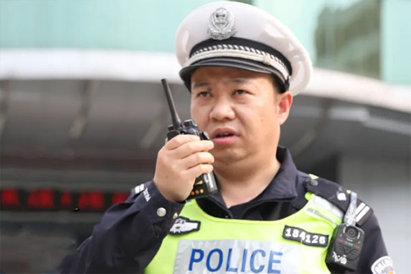詹志胜：战&ldquo;疫&rdquo;一线的&ldquo;老黄牛&rdquo;