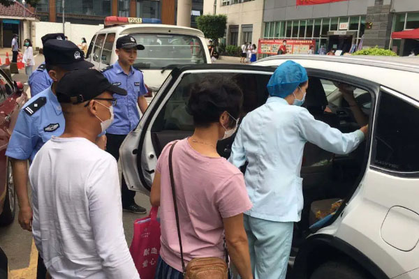 拉响警笛，同死神赛跑！南海公安开启&ldquo;温情与速度&rdquo;
