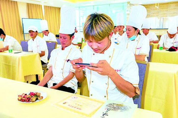 粤菜师傅班引来&ldquo;回头客&rdquo;