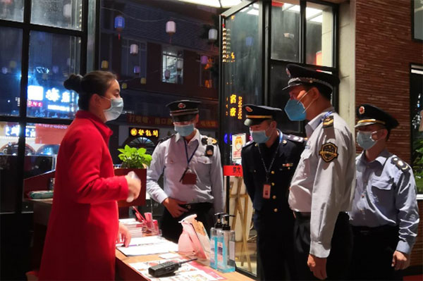 &ldquo;干工作就是这样，我们不上谁上？&rdquo;