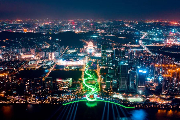 顺德金凤凰广场登上央视直播，与你共赏绚丽夜景