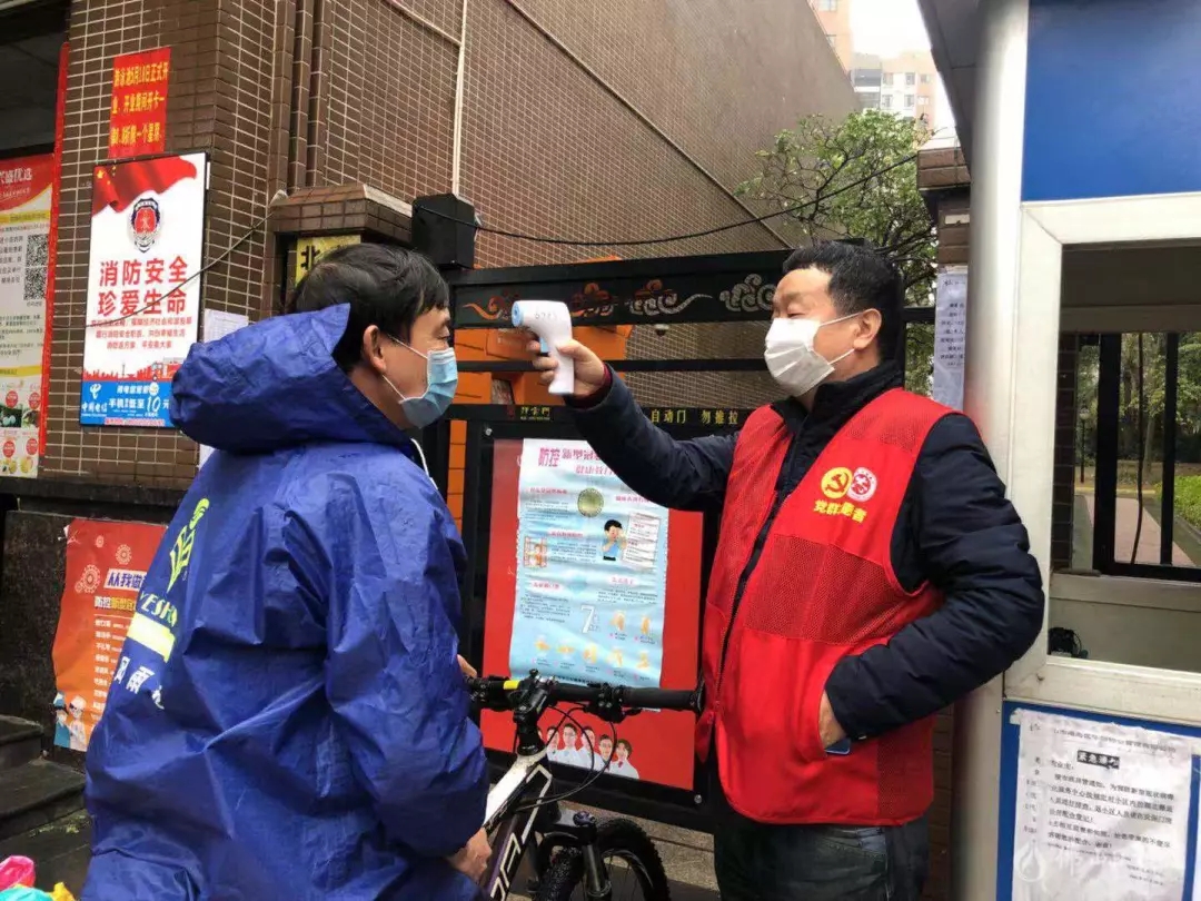 来张槎探亲的这位哈尔滨老师太给力！一周都在这抗疫