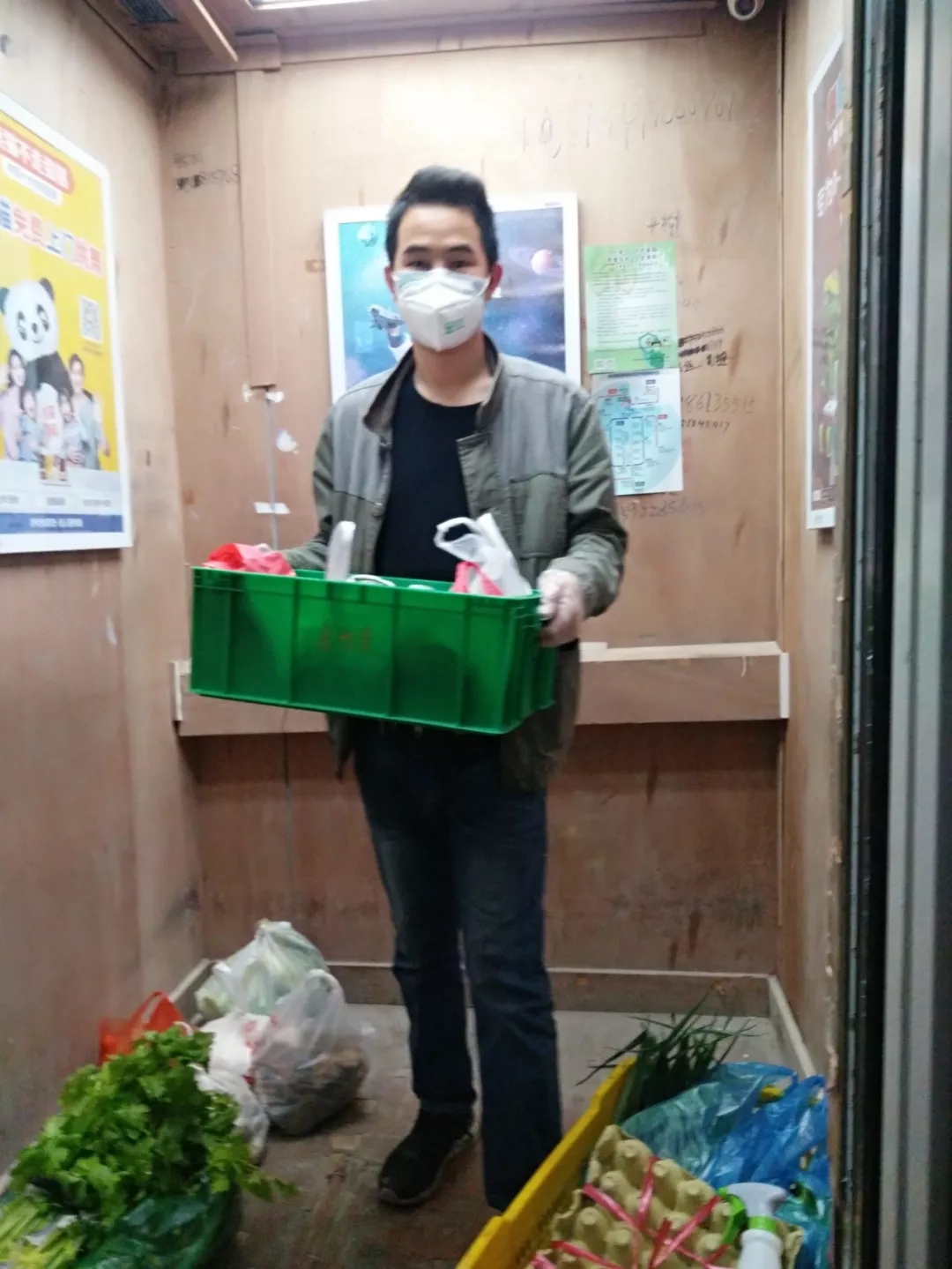 建立微信买菜群方便街坊，张槎这位&ldquo;买菜小哥&rdquo;火了！