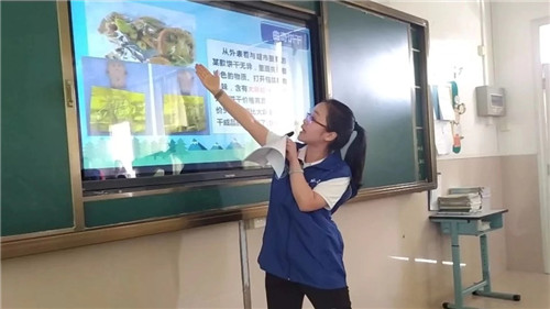 李小菊：&ldquo;花式&rdquo;志愿服务为孩子们保驾护航