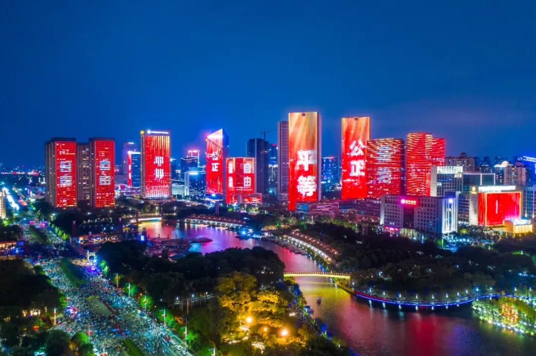 稳步向全球价值链中高端迈进！新华社聚焦佛山经济发展