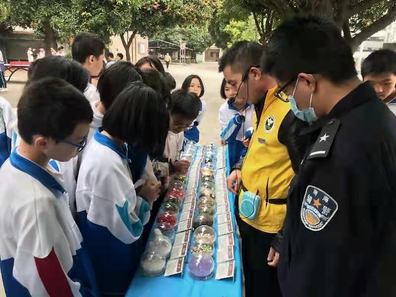 在玩乐中学习禁毒知识 在互动中吸收反诈知识