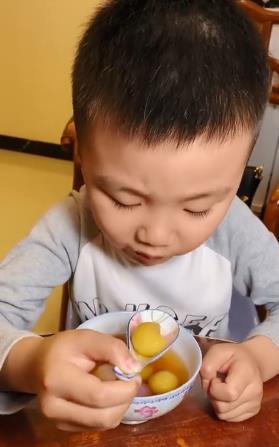 佛山顺德：&ldquo;多彩汤圆&rdquo;庆元宵