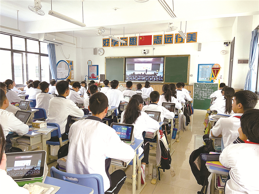 顺德区&ldquo;护苗&middot;开学第一课&rdquo;昨日开讲