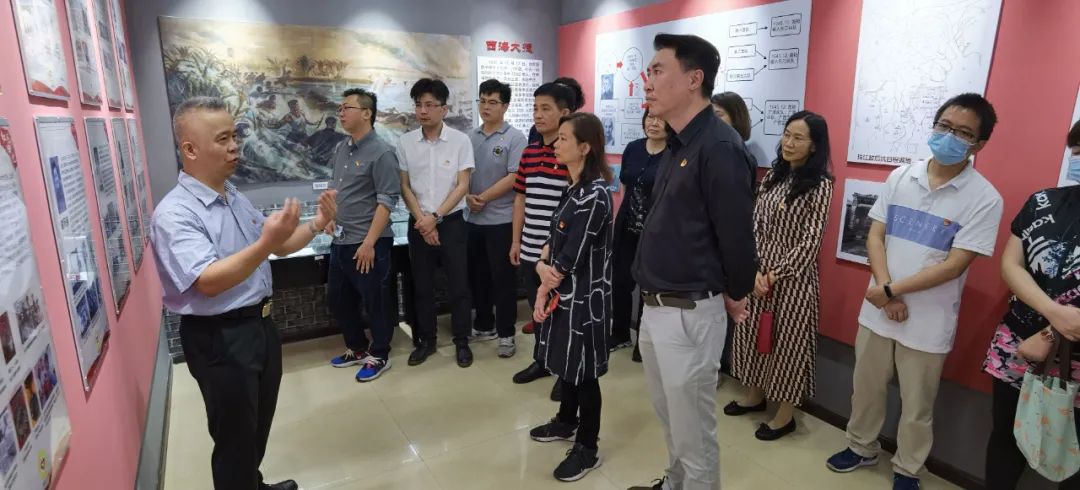 信访局党总支开展&ldquo;铭记红色历史 重温党员初心&rdquo;主题活动