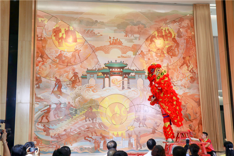 面积超100平方！巨型陶瓷壁画亮相佛山市城市展览馆！