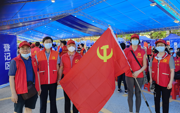市统战系统机关党员干部冲锋在疫情防控第一线