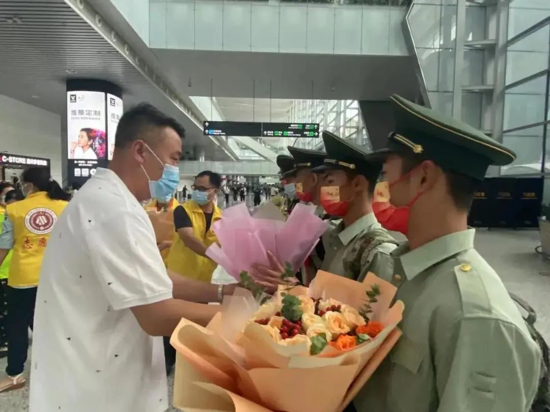 全区出动兵分多路，南海热烈欢迎&ldquo;最可爱的人&rdquo;荣归家乡