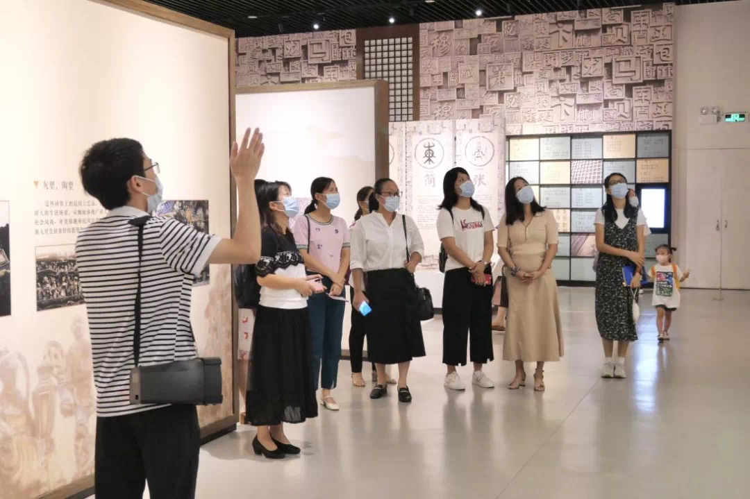南庄镇开展&ldquo;当好廉内助&middot;树立好家风&rdquo;家庭助廉活动