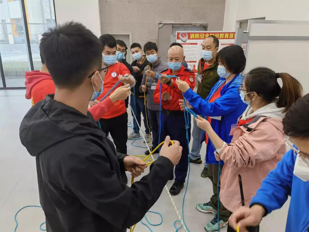 开班啦！急救、结绳、逃生&hellip;&hellip;丰富又专业的应急安全知识