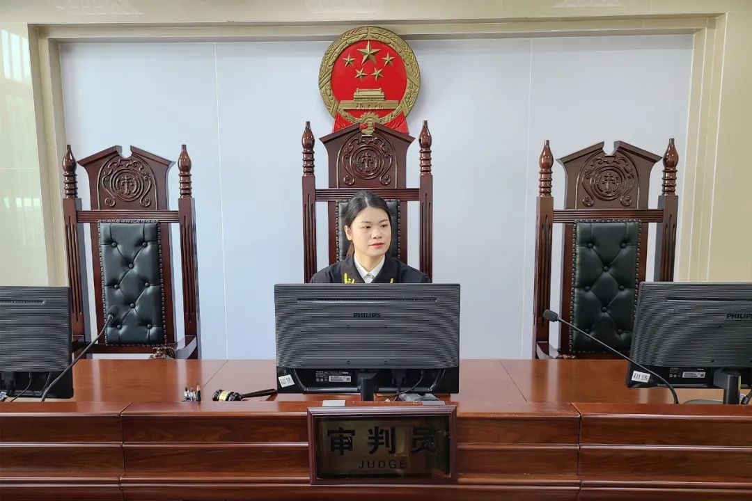​顺法之星丨欧阳佩仪：&ldquo;热爱着我的热爱，坚持着我的坚