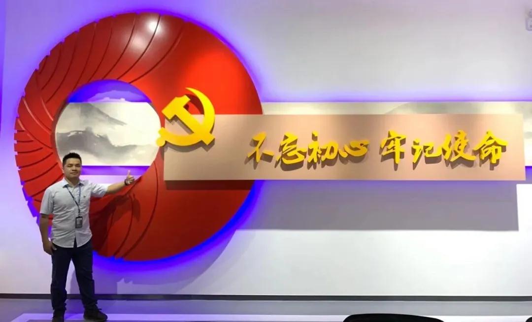 佛山好人何锦潮：危急时刻勇救落水群众，彰显党员本色