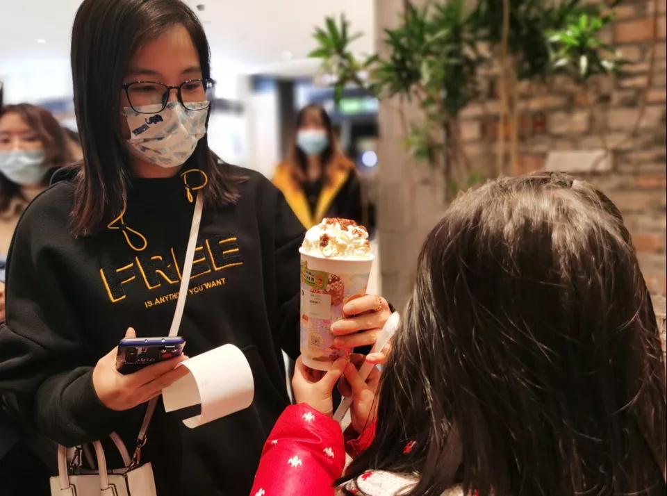 2022年的第一杯&ldquo;文明&rdquo;奶茶，约吗？