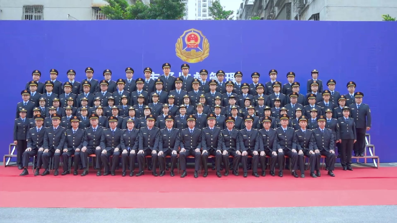 新服装，新面貌，新活力！禅城区市场监管局举行换装仪式