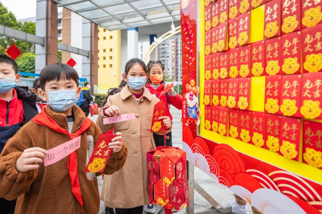 &ldquo;萌虎&rdquo;返校！保障开学第一餐，看佛山市监人在忙些啥？