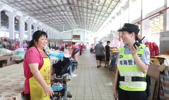 南海这位女警，凭什么被公安部通报表扬？！ 