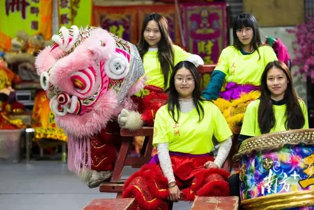 非遗文化 | 佛山醒狮女孩逐梦&ldquo;狮王&rdquo;：女生一样掂！