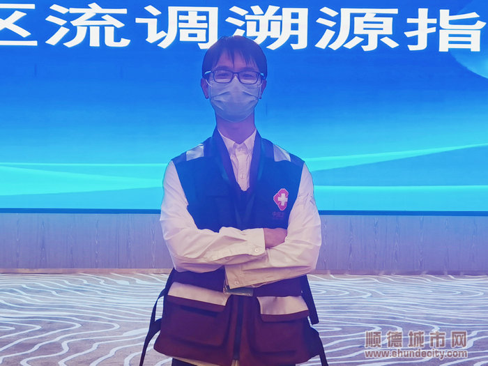 为了跑赢病毒，他见过凌晨1点的均安