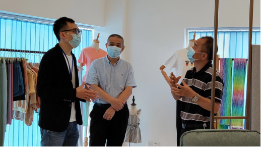 禅城区政协党组成员陈辅明带队围绕到企业走访调研