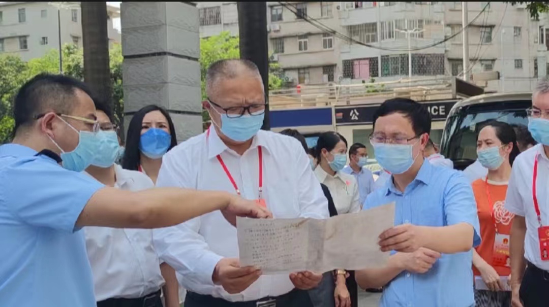 市人大赴同济市场开展农贸市场升级改造跟踪监督专题视察