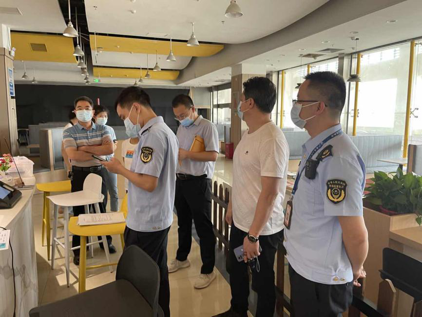 张槎：开展校园周边食品安全专项整治行动