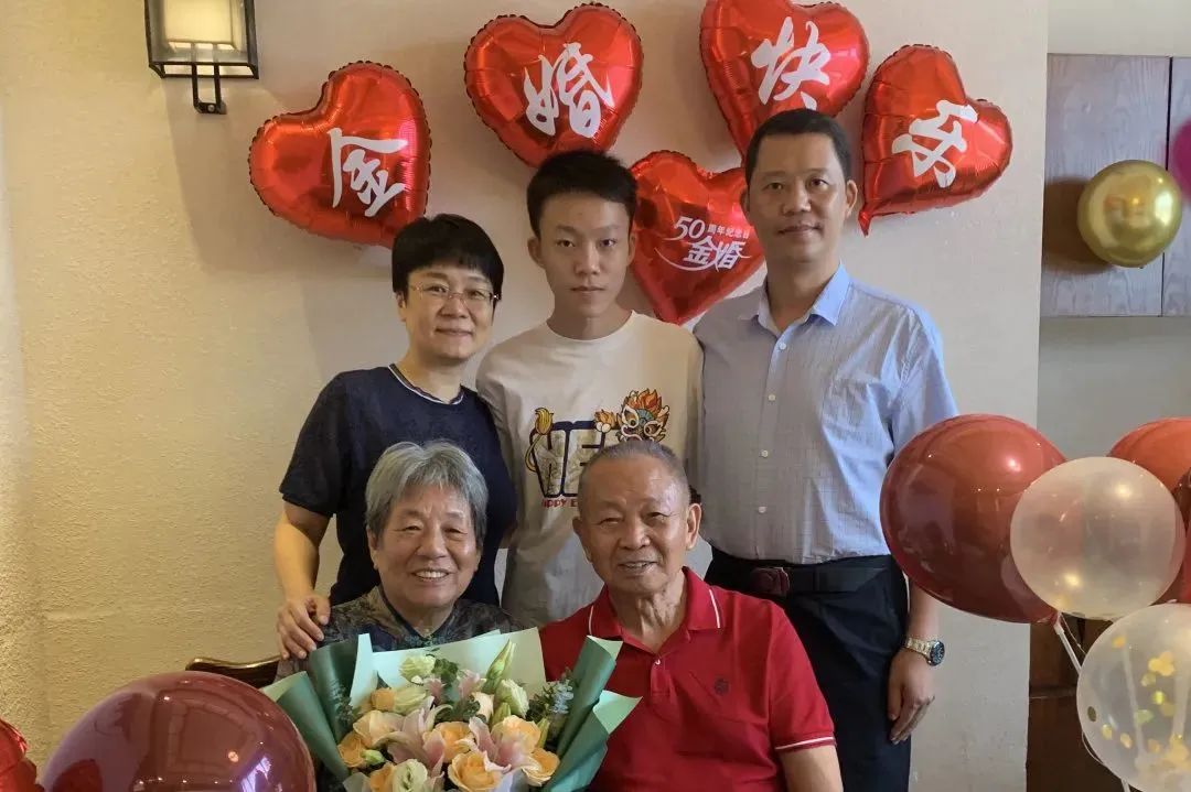 &ldquo;这个儿媳我给满分&rdquo;退役女兵李莉家庭获&ldquo;最美家庭&rdquo;称
