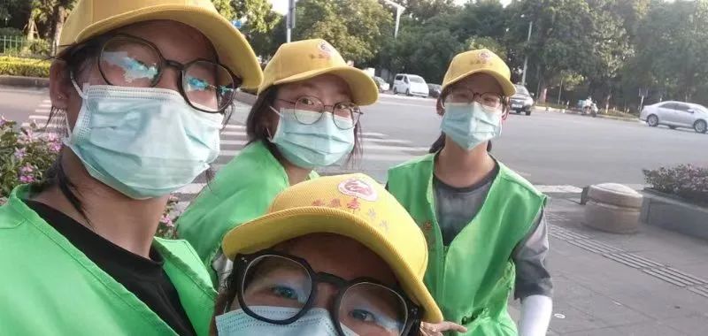 志愿之城 | 高考完后，这四位女孩变身&ldquo;文明交通指引志愿