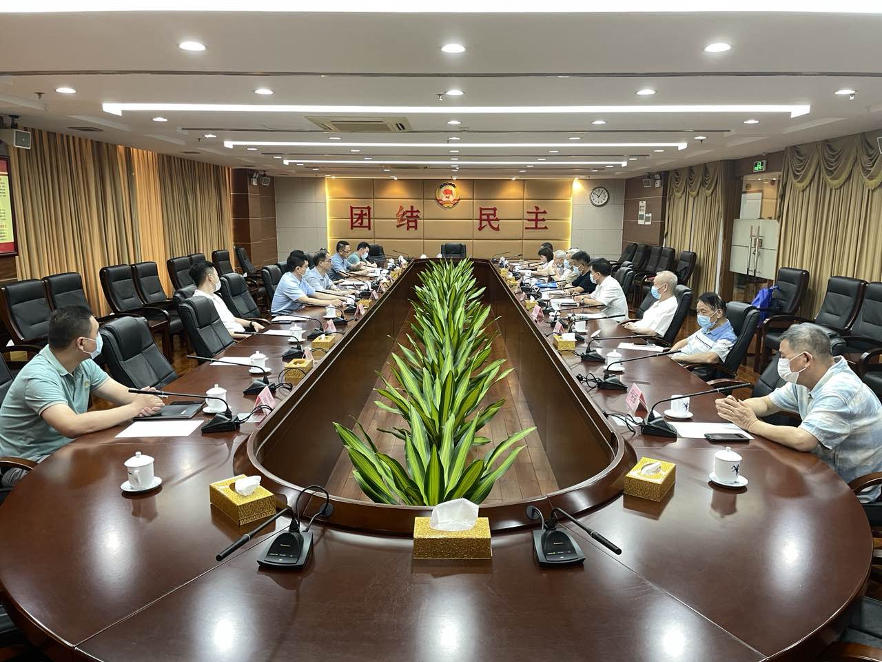 市委统战部召开退役军人座谈会庆祝&ldquo;八一&rdquo;建军节