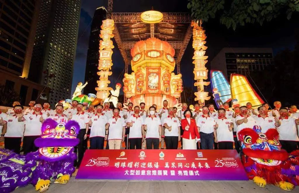 佛山旅港乡贤制作如意宫灯庆祝香港回归祖国25周年