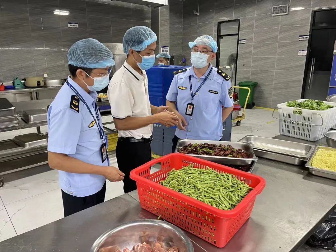 守护&ldquo;开学第一餐&rdquo;！顺德对学校食堂开展全覆盖大检查！