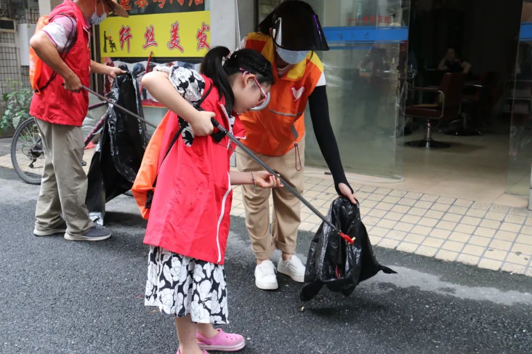 志愿之城 | 近100名志愿者出动！首场&ldquo;文明跑拾&rdquo;来了