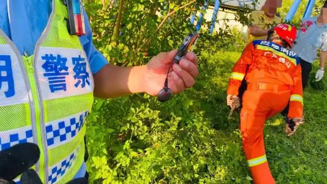 男童不慎丢失助听器，民警合力帮其找回