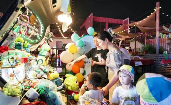 专业市场和夜经济&ldquo;梦幻联动&rdquo;！大沥出现新的夜经济聚集