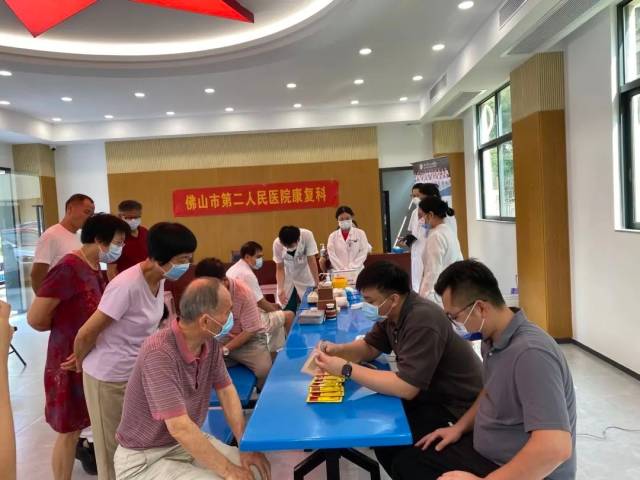 爱在重阳，健康送到军休干部&ldquo;家门口&rdquo;