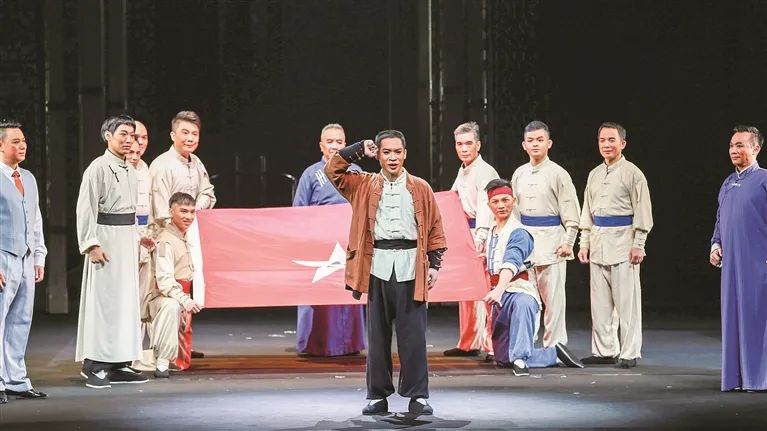 佛山非遗传承人：传承优秀传统文化 攀登新时代艺术高峰