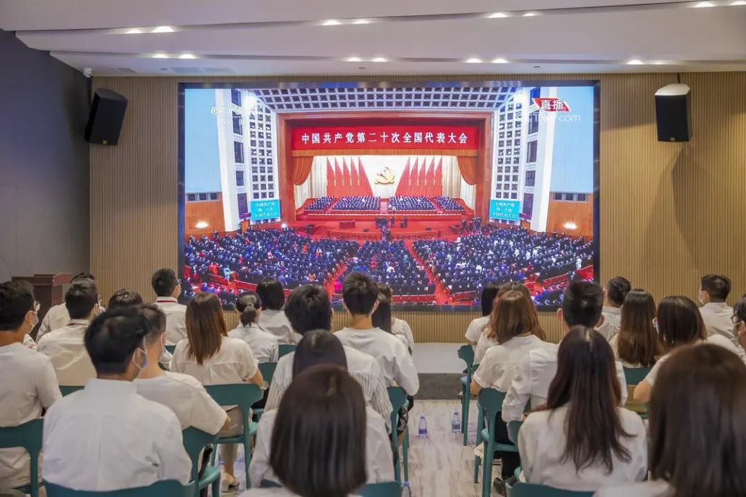 党的二十大报告在佛山党员干部群众中引起热烈反响
