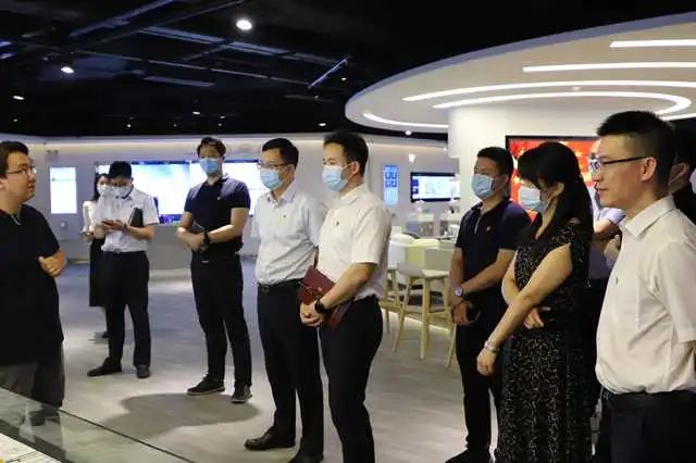 市委政法委机关第三党支部&ldquo;四抓&rdquo;举措 力促主题党日有声