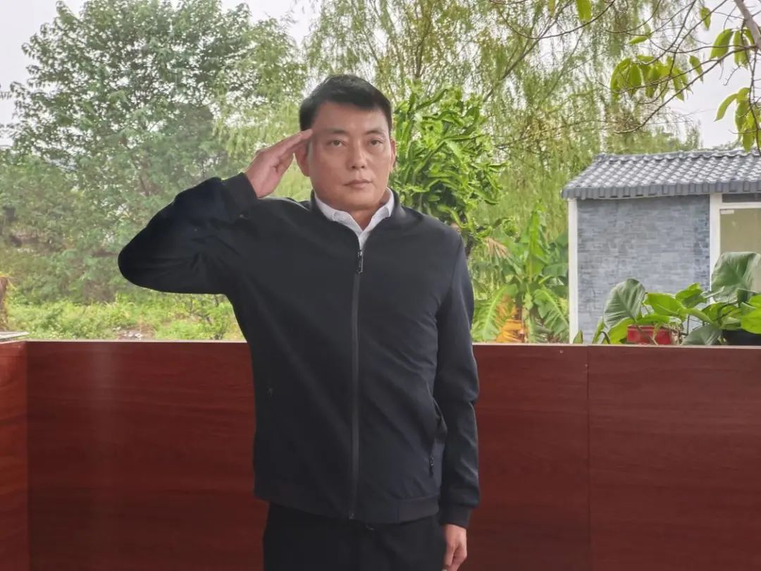 学好人 | 身患高血压仍奋勇救人，退役军人展示军人本色