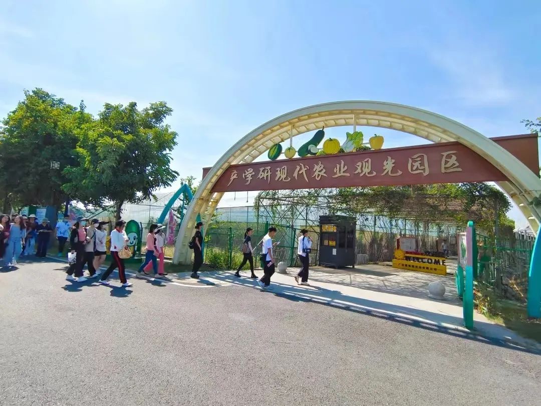 文明单位积极履行企业社会责任
