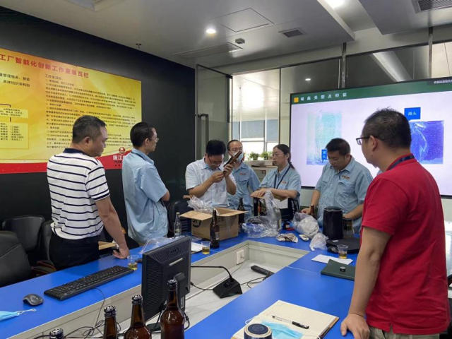 南海老班长就业故事|销售员刘家略：慧眼识市场 保持年销量